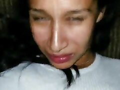Adorable chica peliculas x de maduras hipster quiere follar duro en el parque