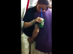 Oficial se videos x alta calidad folla a criminal sensual en medio del gabinete de su oficina