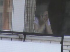 Semental español hace el amor en videos x sexo oral el sofá con la dueña de jugosas tetas