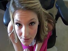 A la querida morena le videos x española encanta sentir a su pareja en el culo